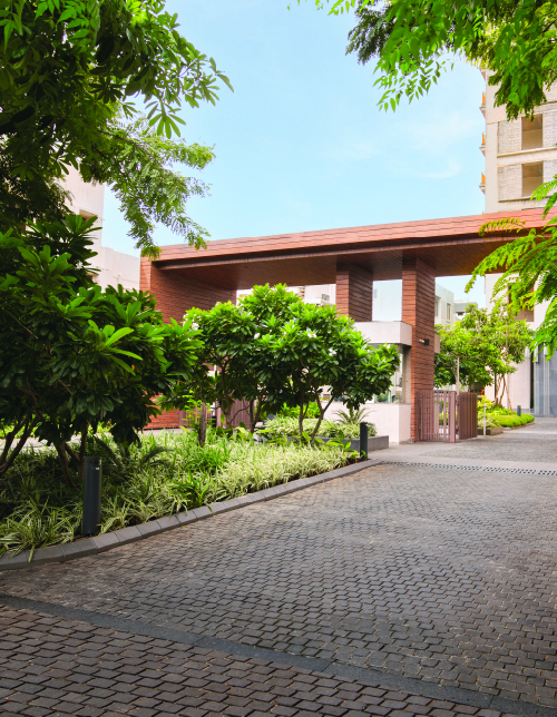 Ultra-luxury Gated Community In The Heart Of The City